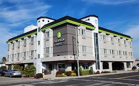 Comfort Inn And Suites San Francisco Airport West